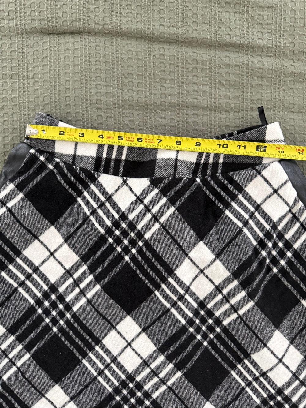 Idealsanxun Plaid Wool Blend Midi Skirt.  Buffalo Check Plaid Back/White Size M - Picture 7 of 7